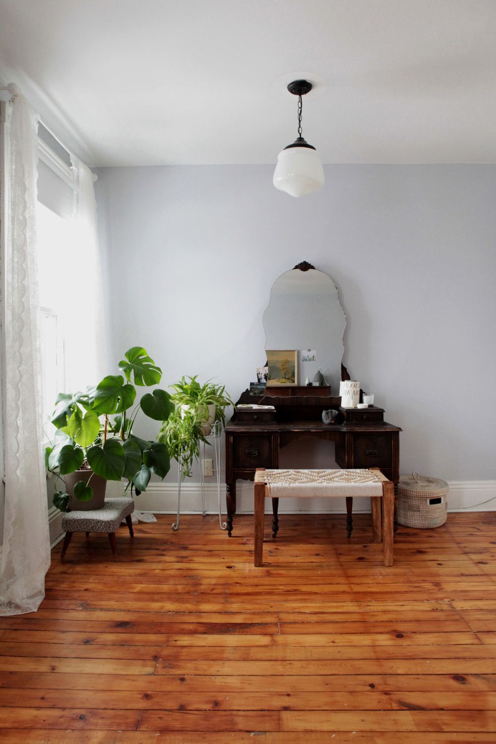 Less Is More Minimalist Interior Design Merit Real Estate
